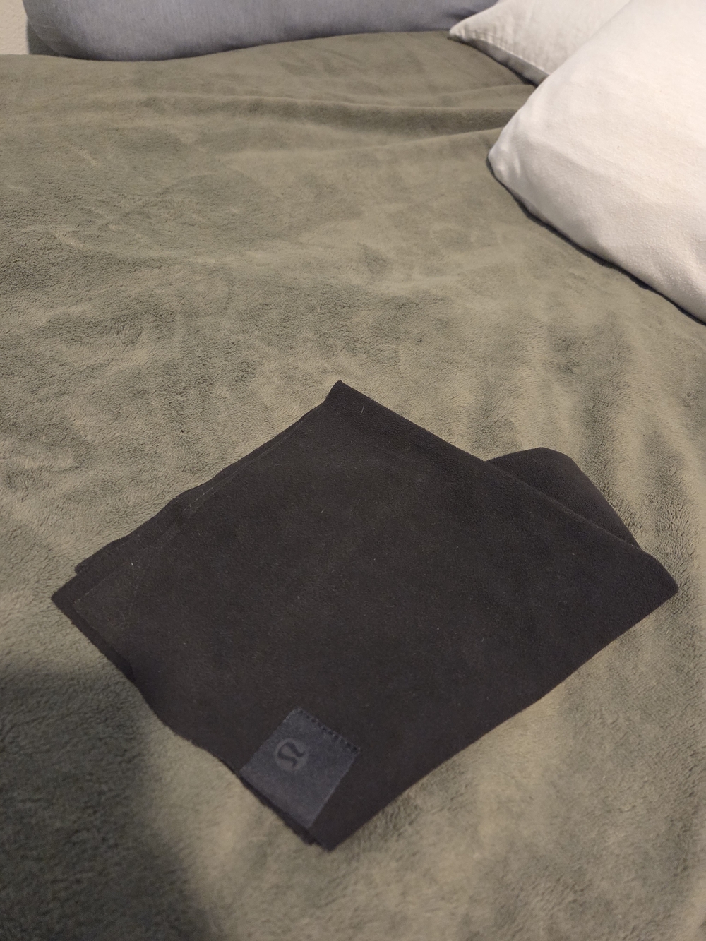 Lululemon The (Small) Towel Black